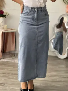 YM093-090938 FALDA LARGA CON PEQUEÑA ABERTURA DELANTERA  EN JEANS