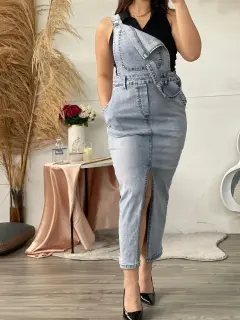 YM121-091210 VESTIDO LARGO CON BROCHE TIPO BRAGA Y ABERTURA DELANTE EN JEANS