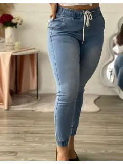 YM094-090942 PANTALON EN JEANS TIPO JOGGER CON PRETINA AJUSTABLE