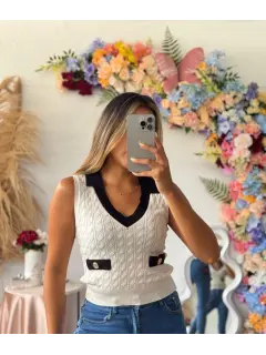 BLU200-160749 BLUSA TEJIDA TIPO CHALECO CON CUELLO Y SIMULADOR DE BOLSILLO