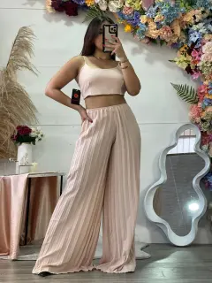 YJY112-121121 SET LARGO CON TOP CORTO Y PANTALON PLIZADO UNICOLOR