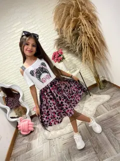 AF008-010083 VESTIDO CON CAIDA DE HOMBRO Y EN FALDA ESTAMPADO ANIMAL PRINT