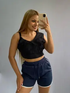 Short Unicolor Deportivo