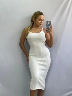Vestido Tejido de Escote Unicolor