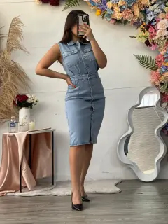 YM114-091141 VESTIDO CON BOLSILLOS Y PRETINA EN JEANS