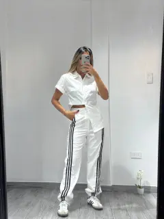 HZS156-061566 SET LARGO CON CAMISA DE MANGA Y DETALLES DE RAYAS EN PANTALON