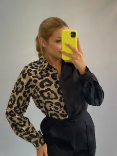 Camisa Estampada de Animal Print Manga Larga y Cuello